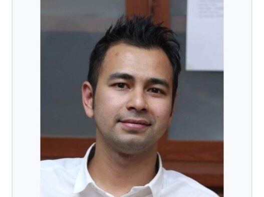 Zodiak Raffi Ahmad: Aquarius & Pembacaan Chart Astrologi Raffi Ahmad, presenter dan aktor Indonesia kelahiran 17 Februari 1987, berzodiak Aquarius.